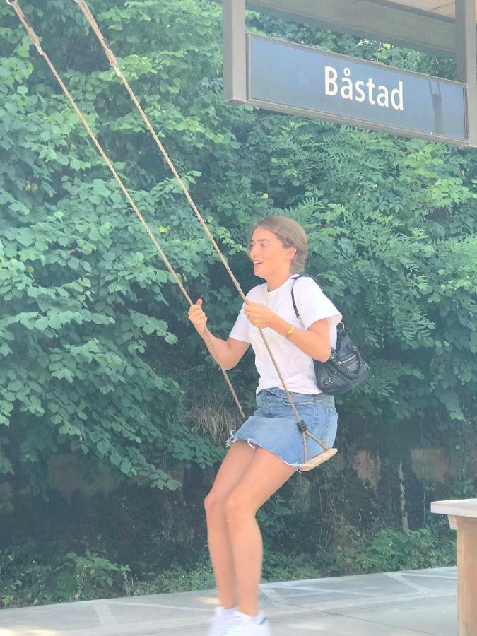 Tree Top Hill - The Old Station House - Bastad Holiday Apartments 외부 사진