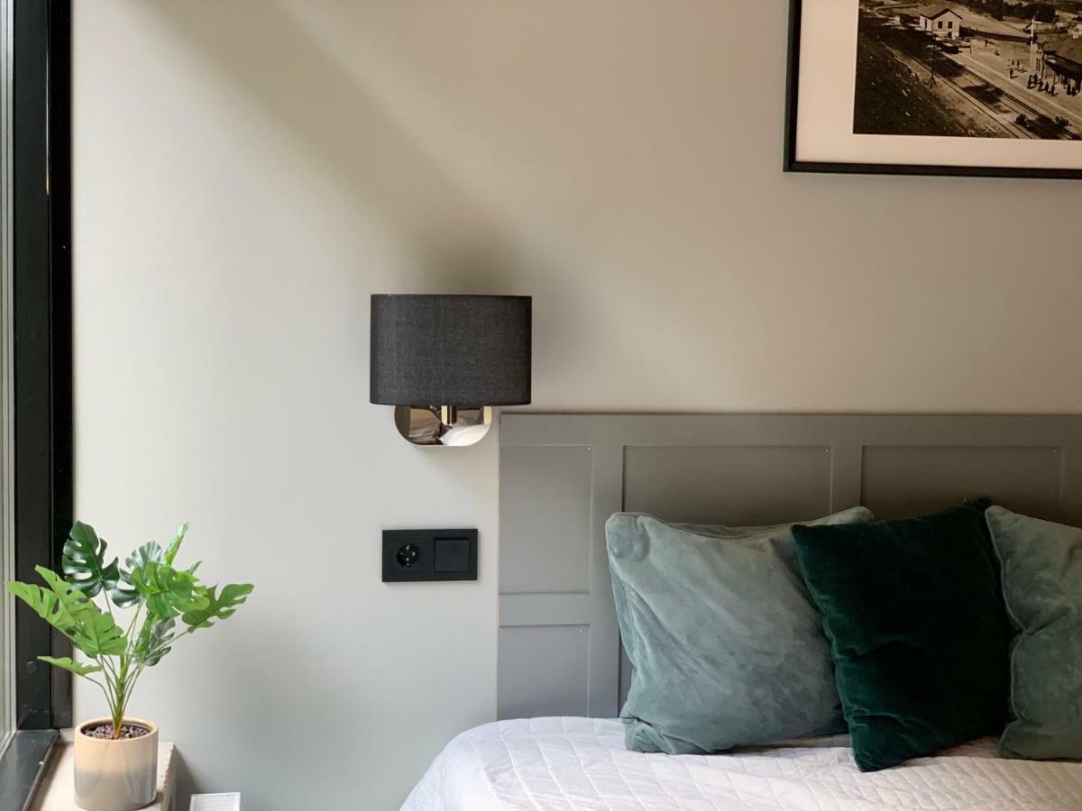 Tree Top Hill - The Old Station House - Bastad Holiday Apartments 외부 사진