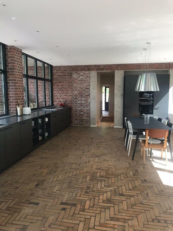 Tree Top Hill - The Old Station House - Bastad Holiday Apartments 외부 사진